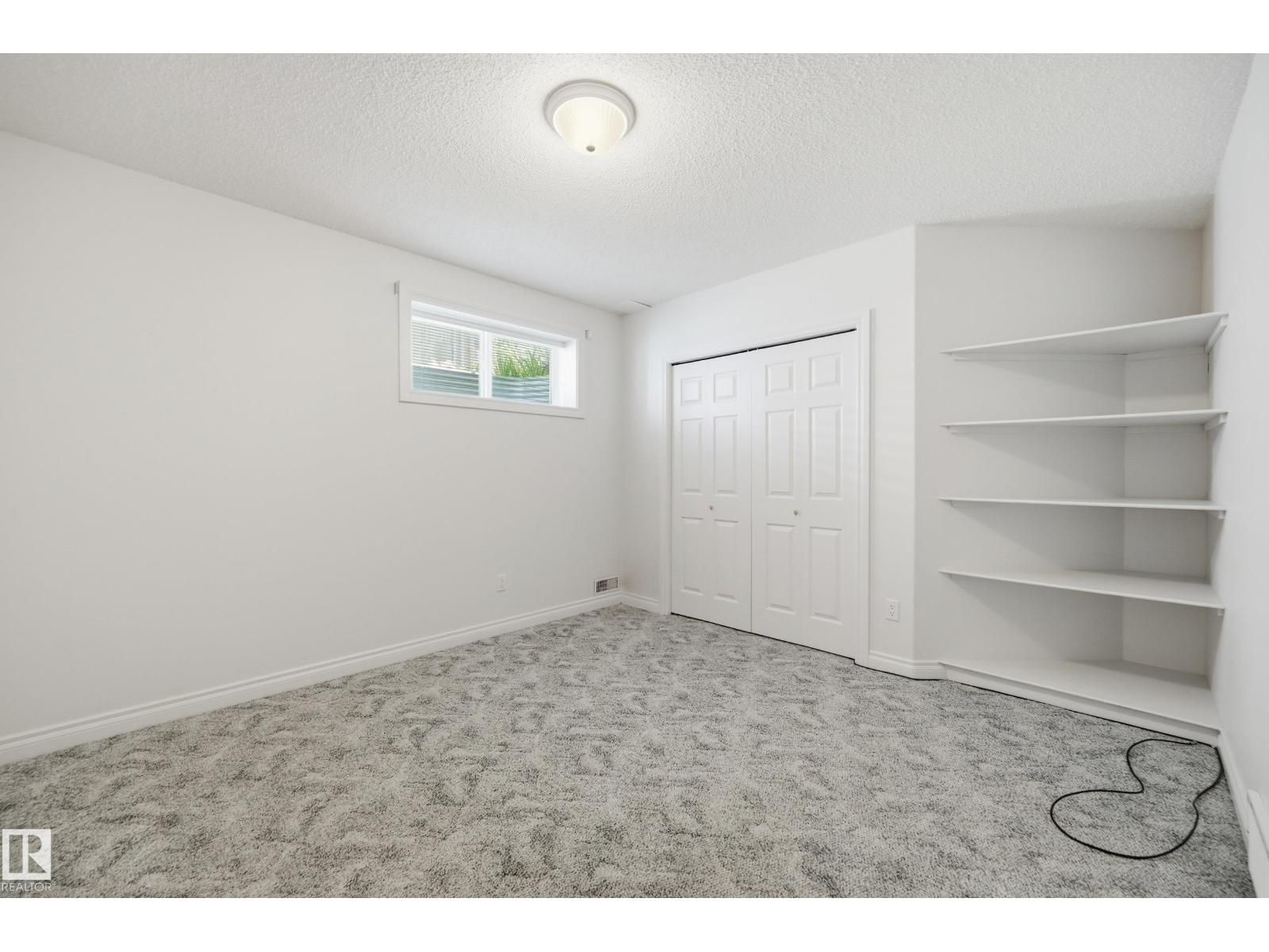 #21 925 PICARD DR NW - 31