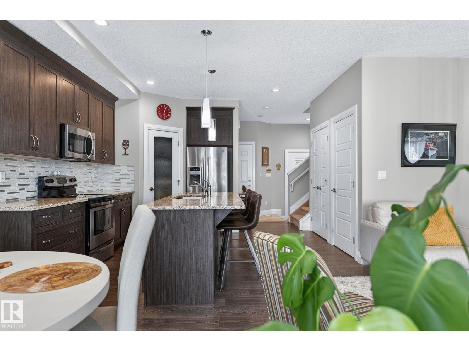83 SANDALWOOD PL - 18
