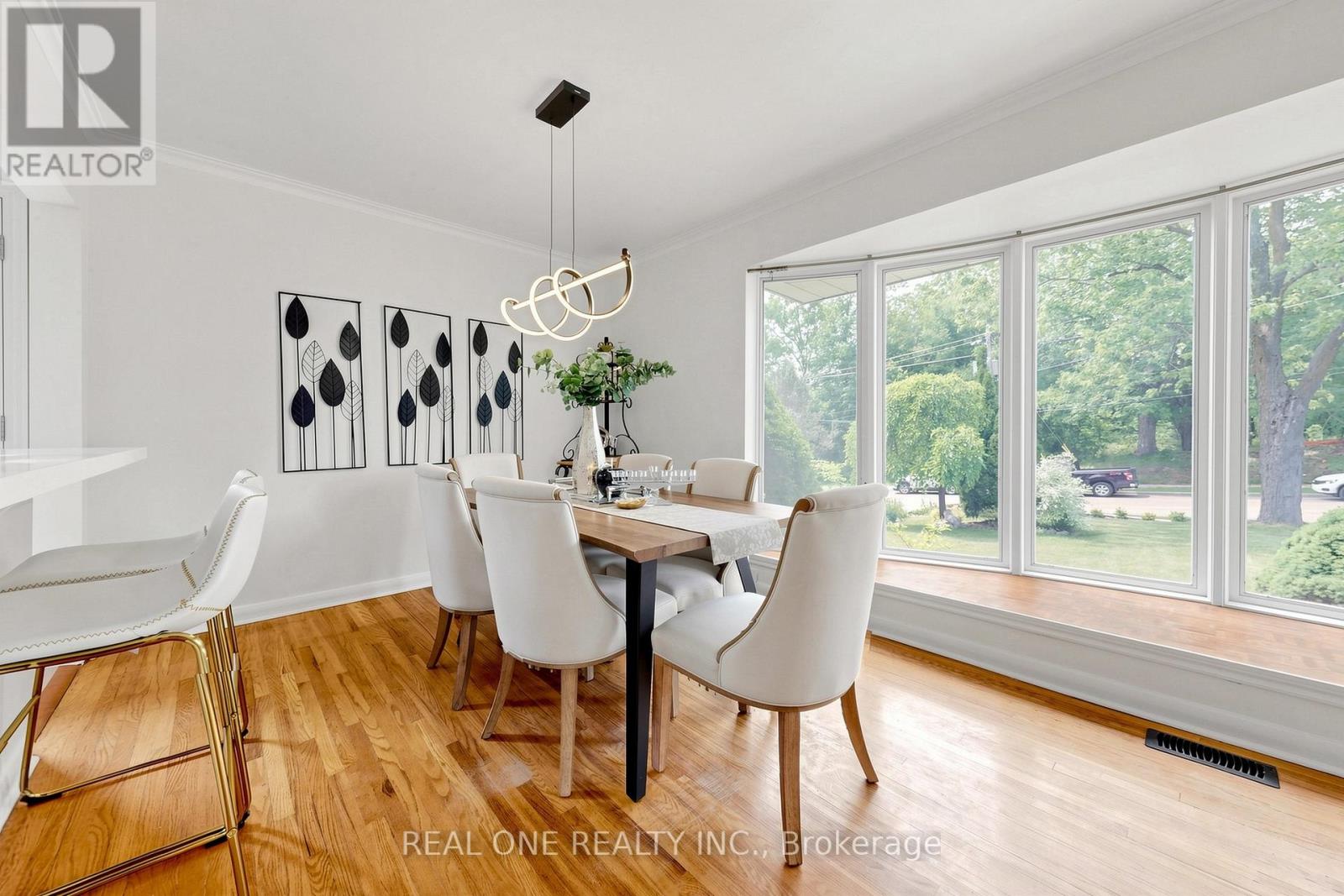 49 BAYVIEW PARKWAY - 11