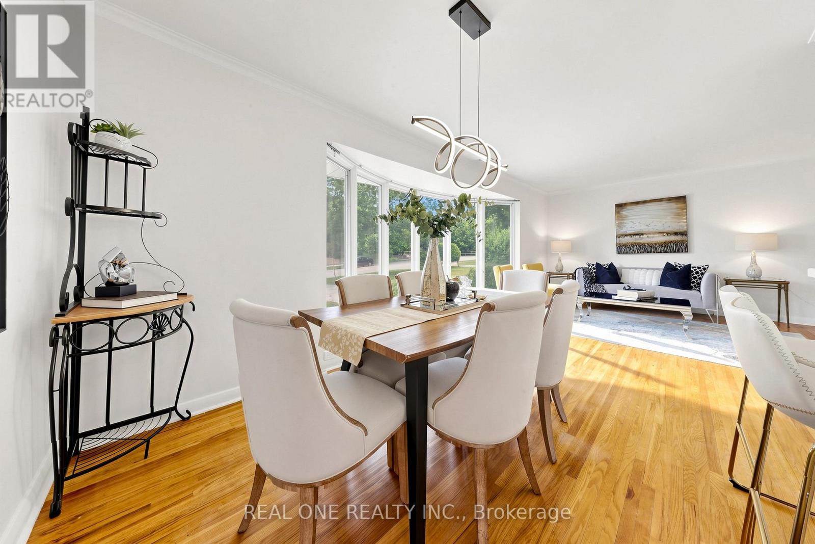 49 BAYVIEW PARKWAY - 12