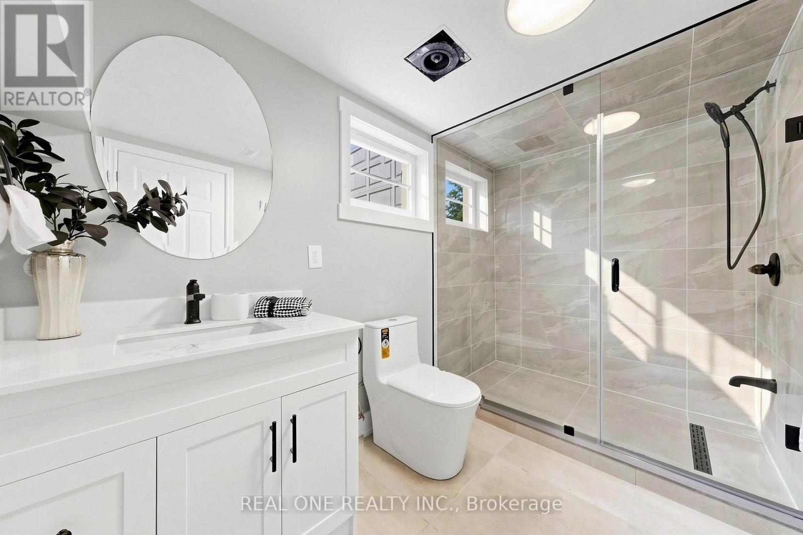 49 BAYVIEW PARKWAY - 46