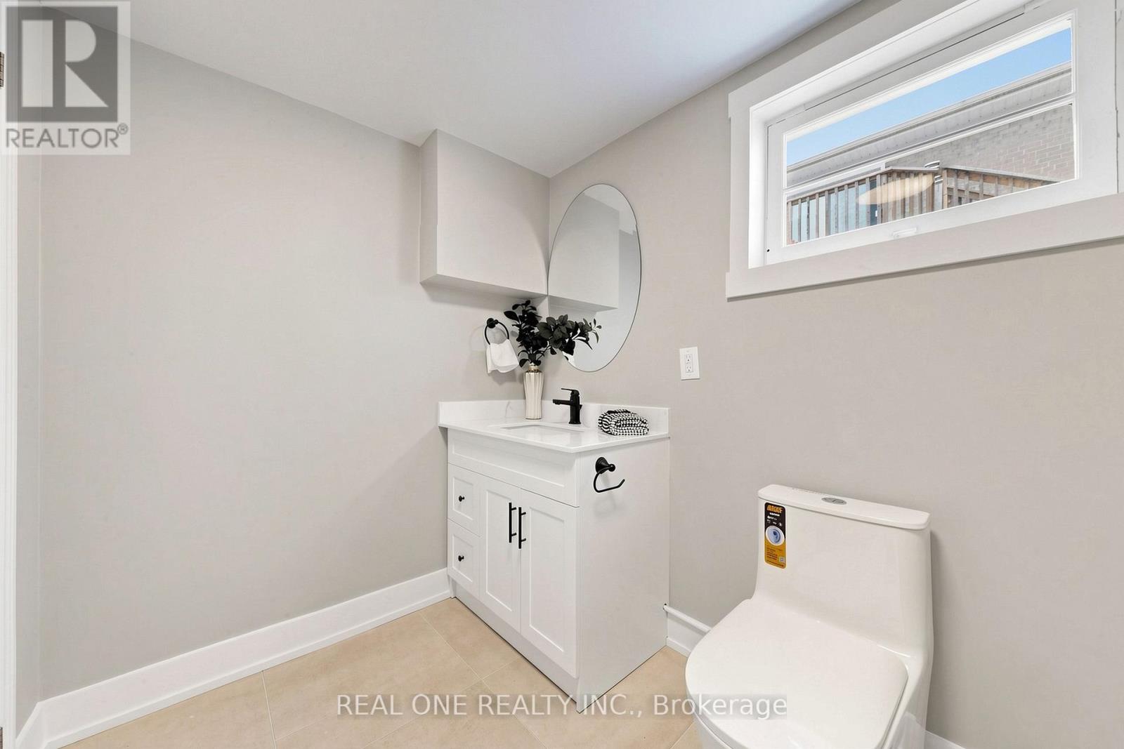 49 BAYVIEW PARKWAY - 47