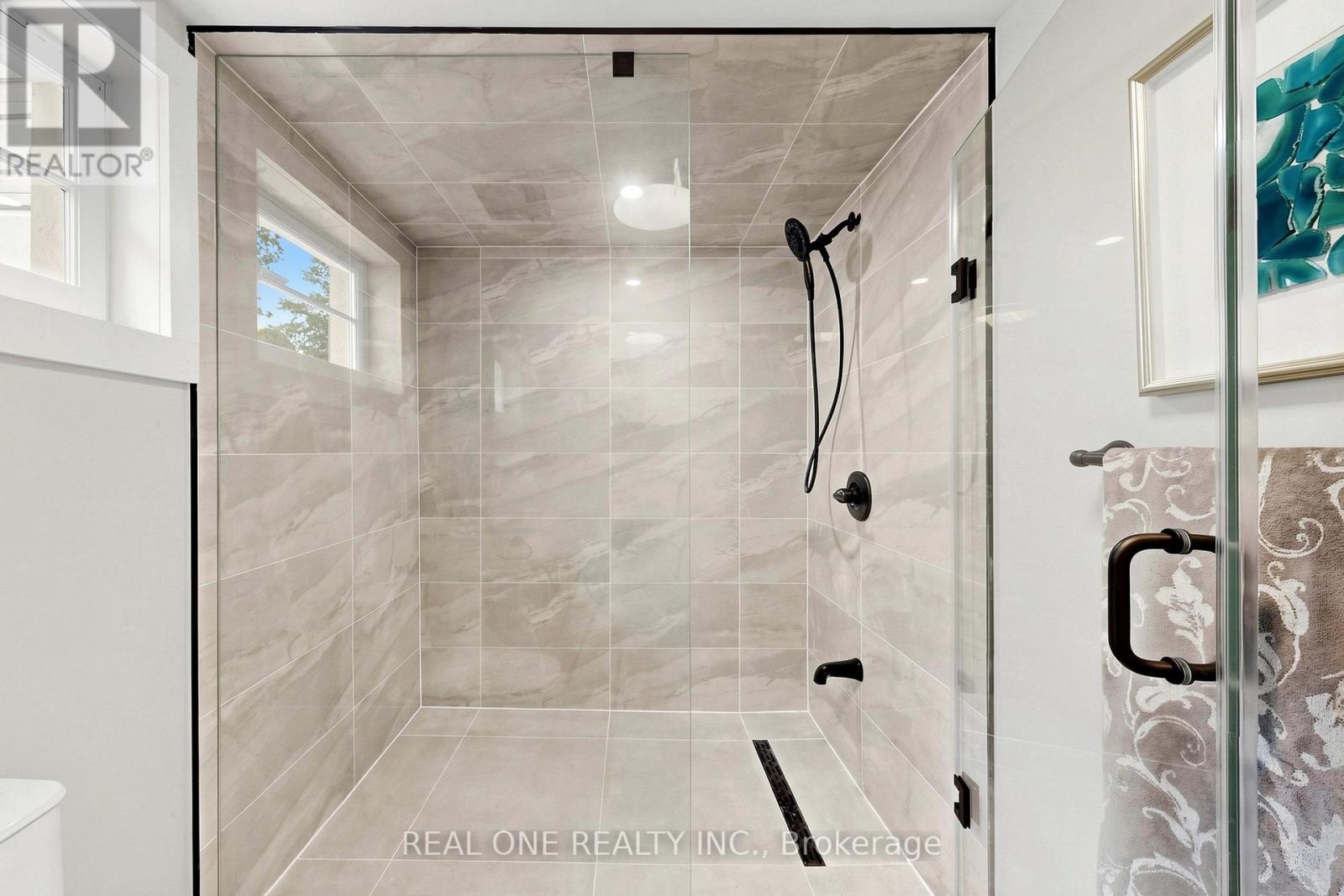 49 BAYVIEW PARKWAY - 48