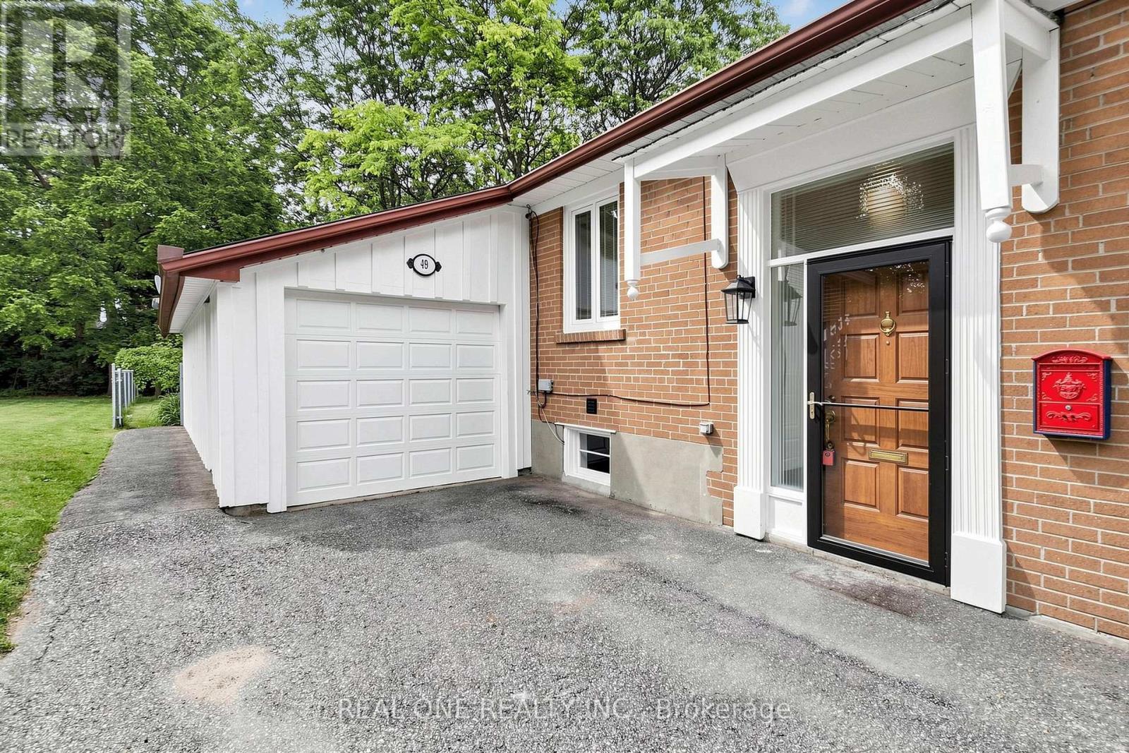 49 BAYVIEW PARKWAY - 5