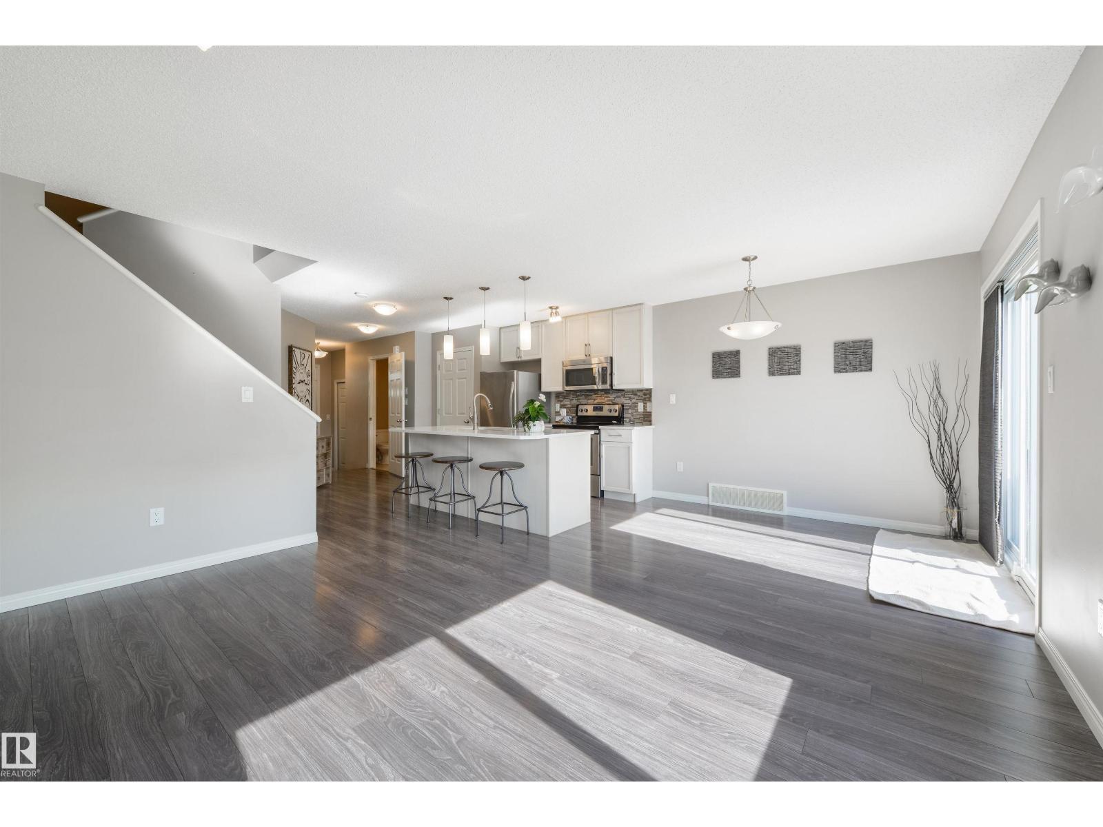 2315 68 ST SW — photo 17
