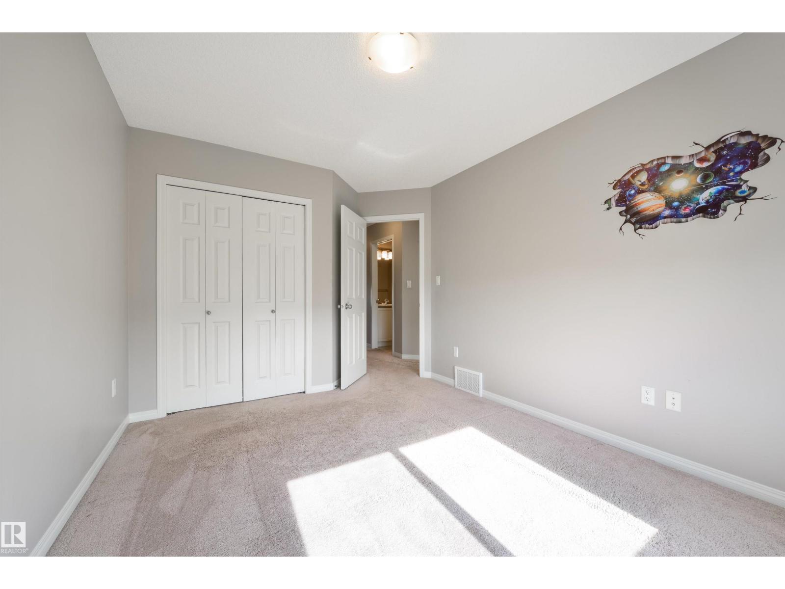 2315 68 ST SW — photo 23