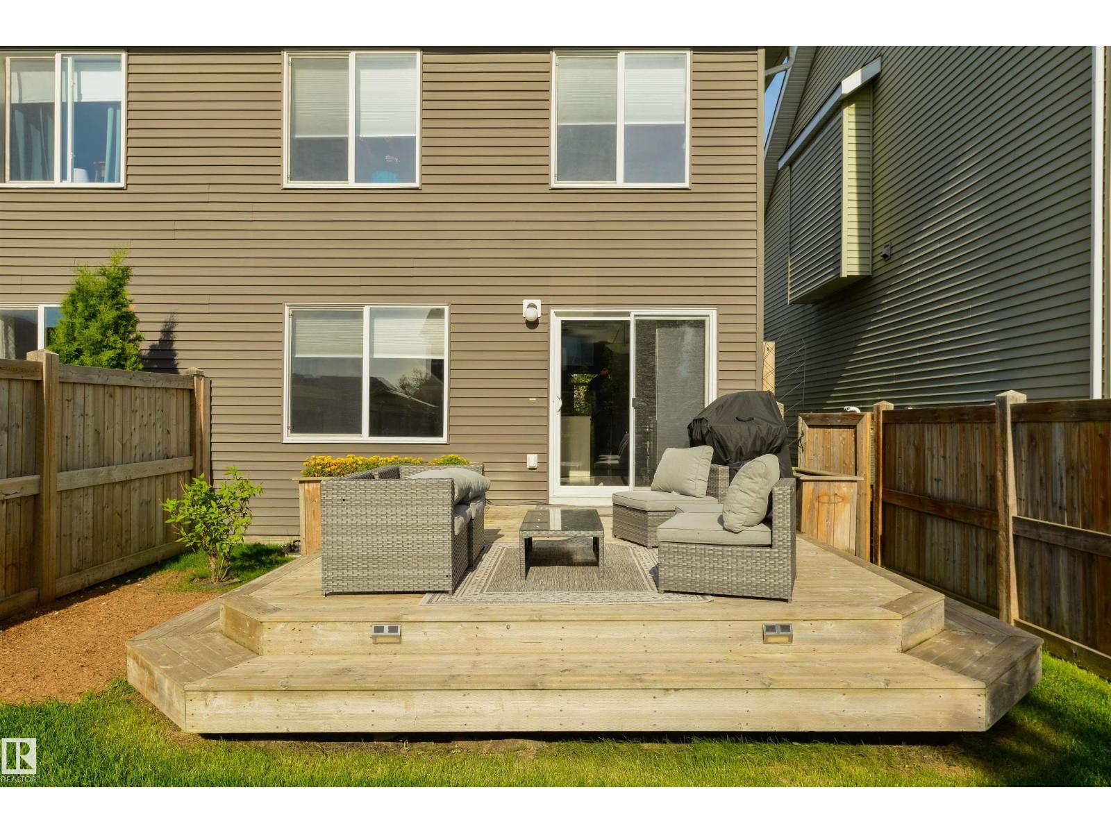 2315 68 ST SW — photo 36