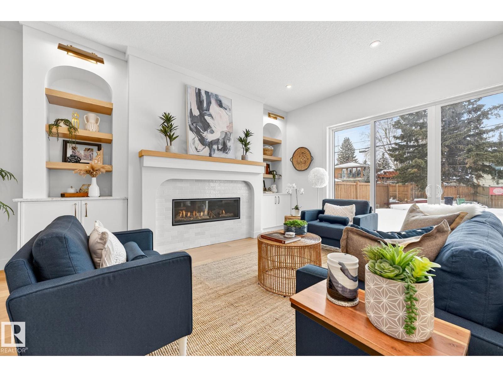 14004 89A AV NW - 16