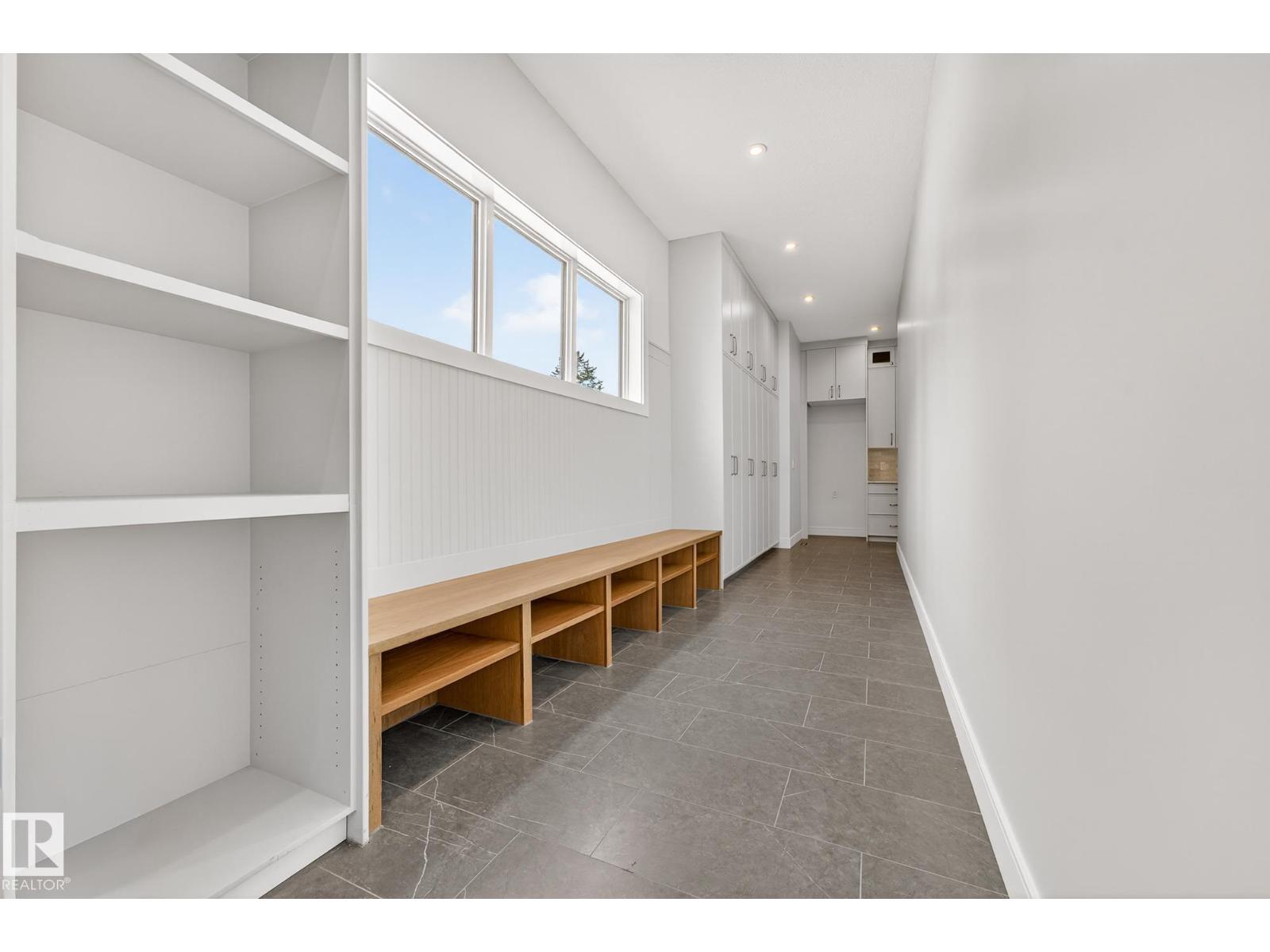 14004 89A AV NW - 27