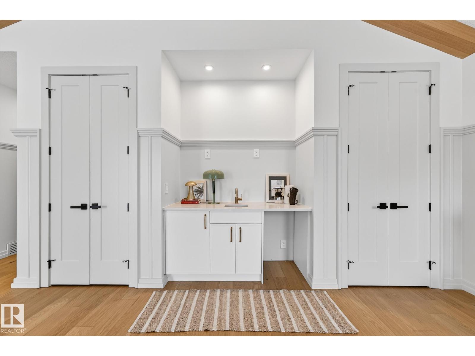 14004 89A AV NW - 34