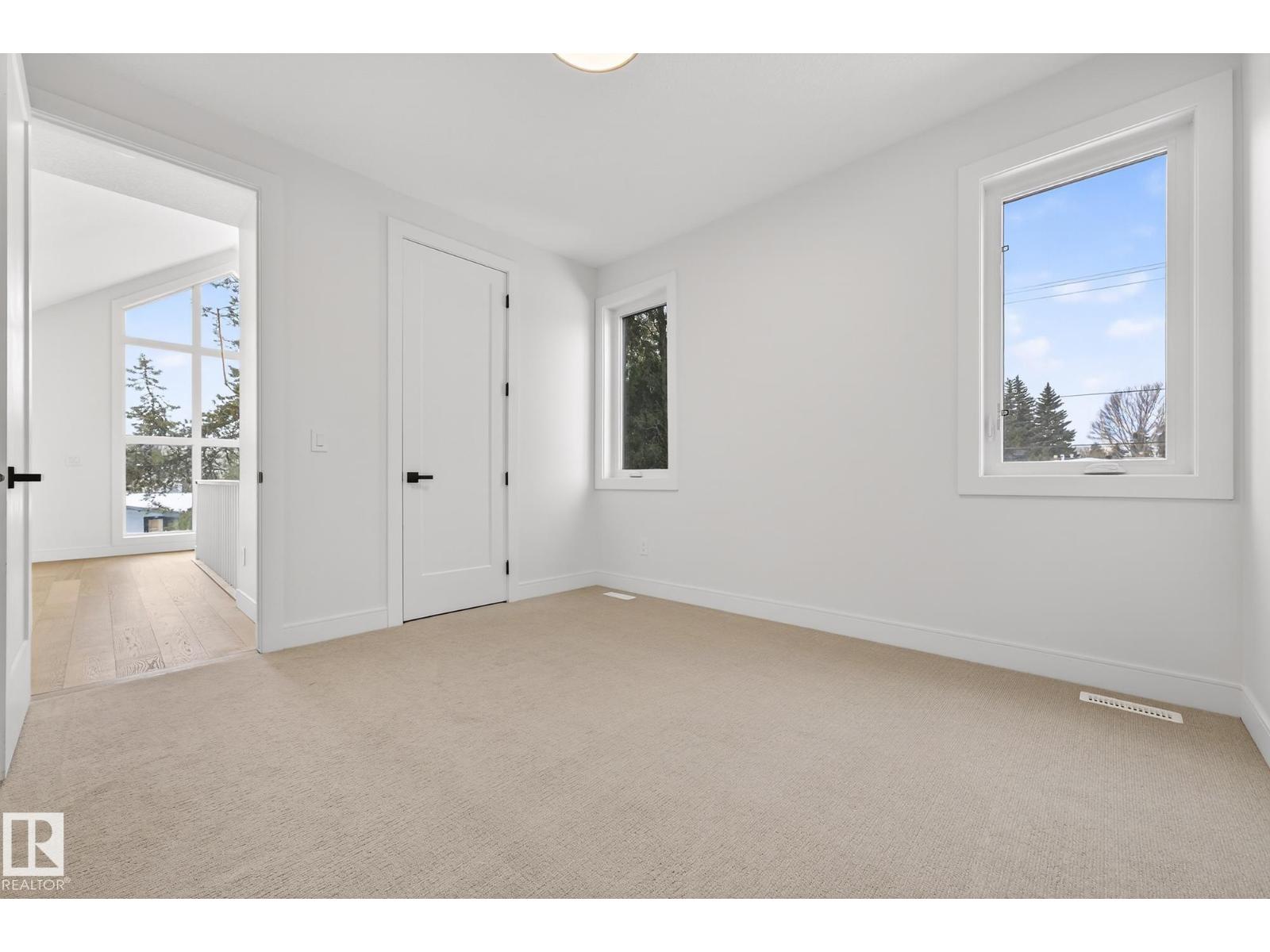 14004 89A AV NW - 40
