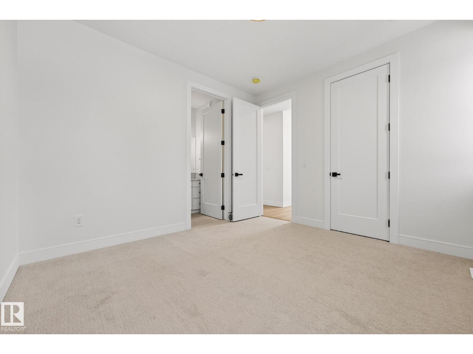 14004 89A AV NW - 44