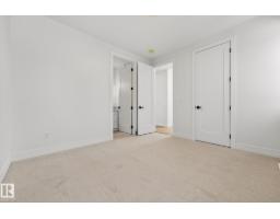 14004 89a Av Nw, Edmonton, AB T5R0J5 Photo 44