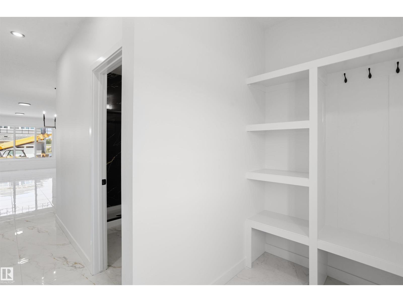 4229 63 ST - 19