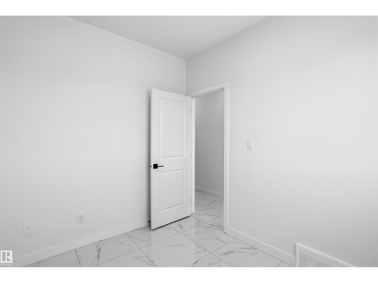 4225 63 ST - 20