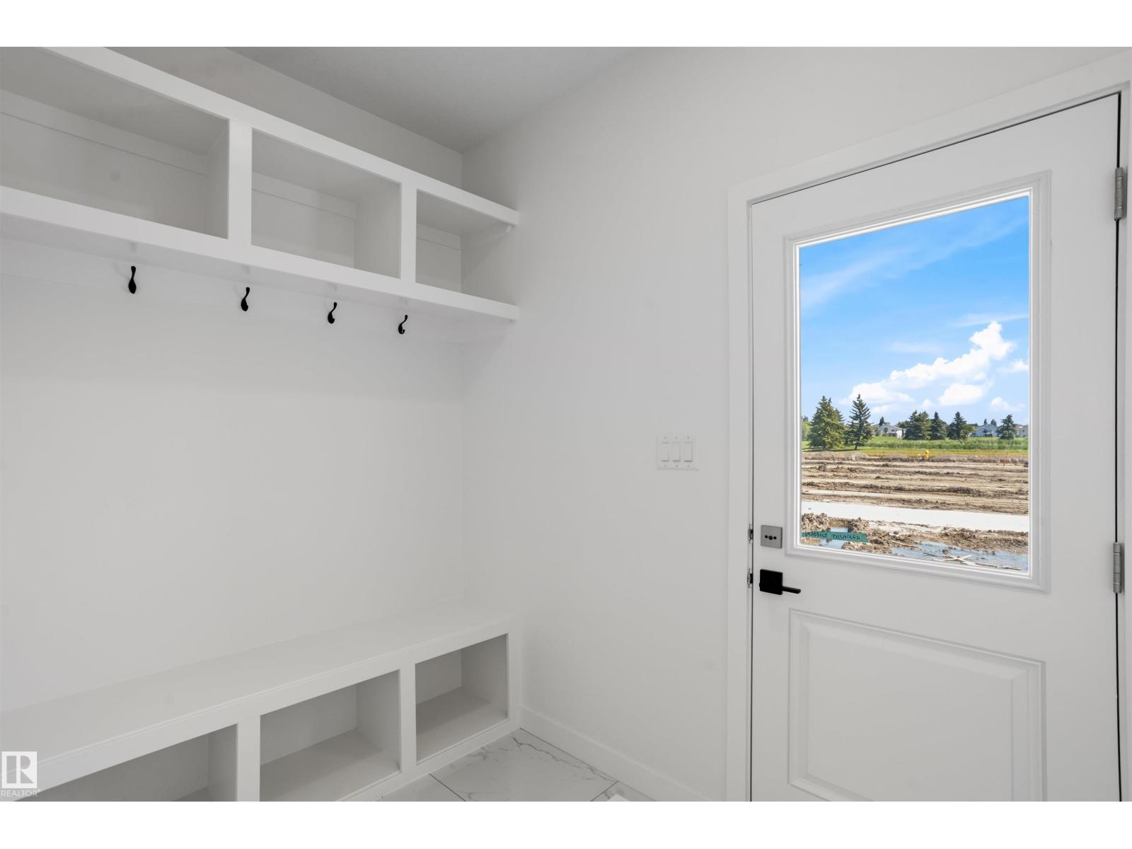 4225 63 ST - 21