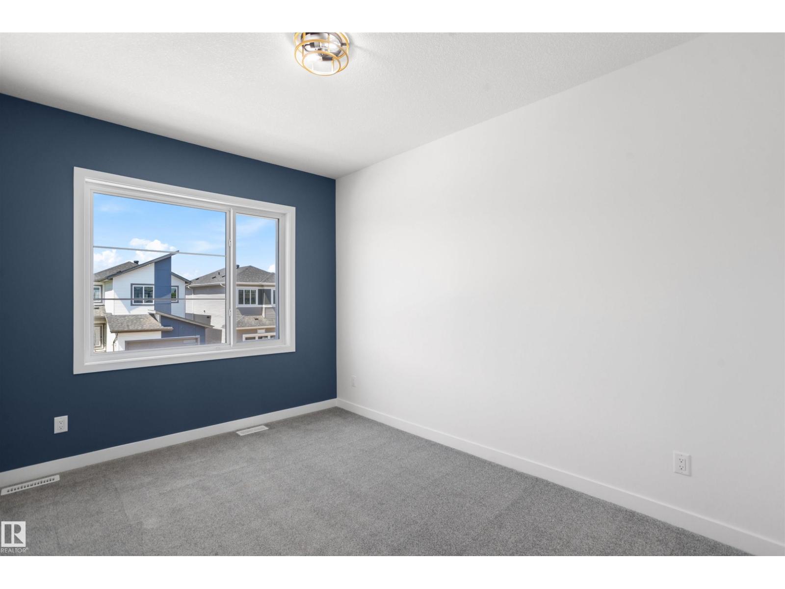 4225 63 ST - 28