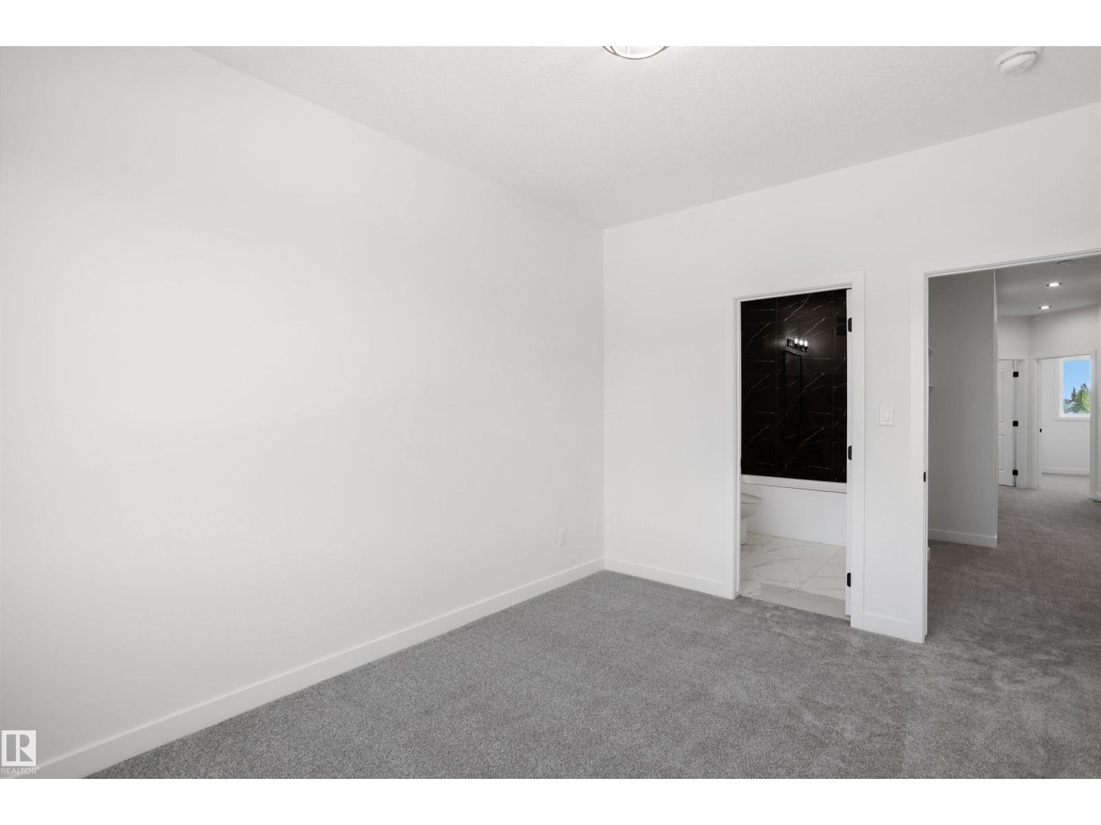 4225 63 ST - 29
