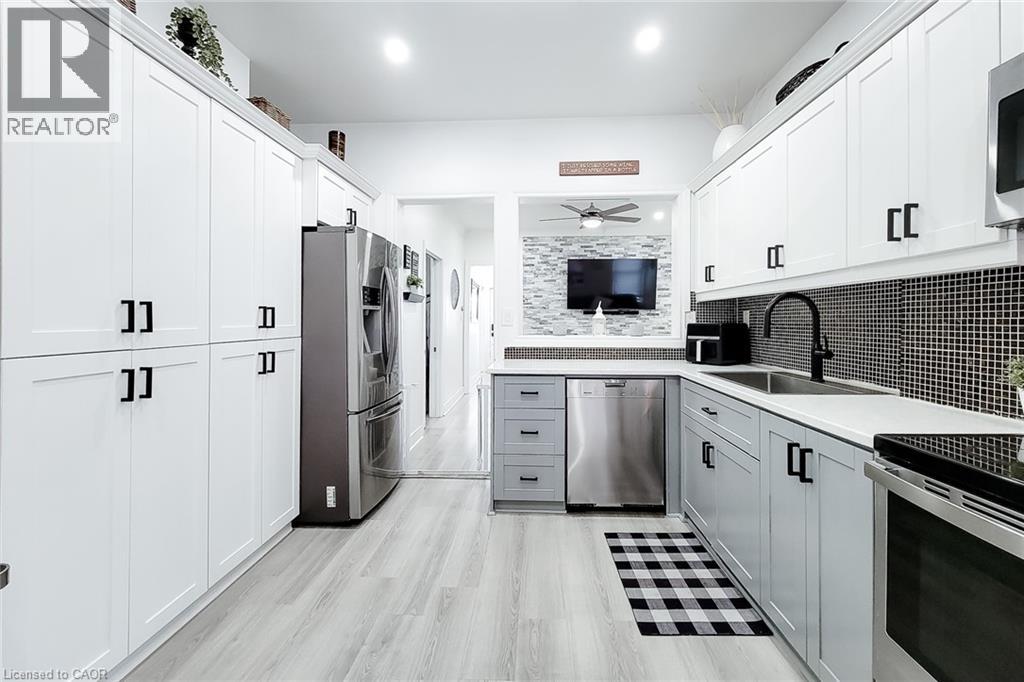 58 EAST 22ND Street - 24