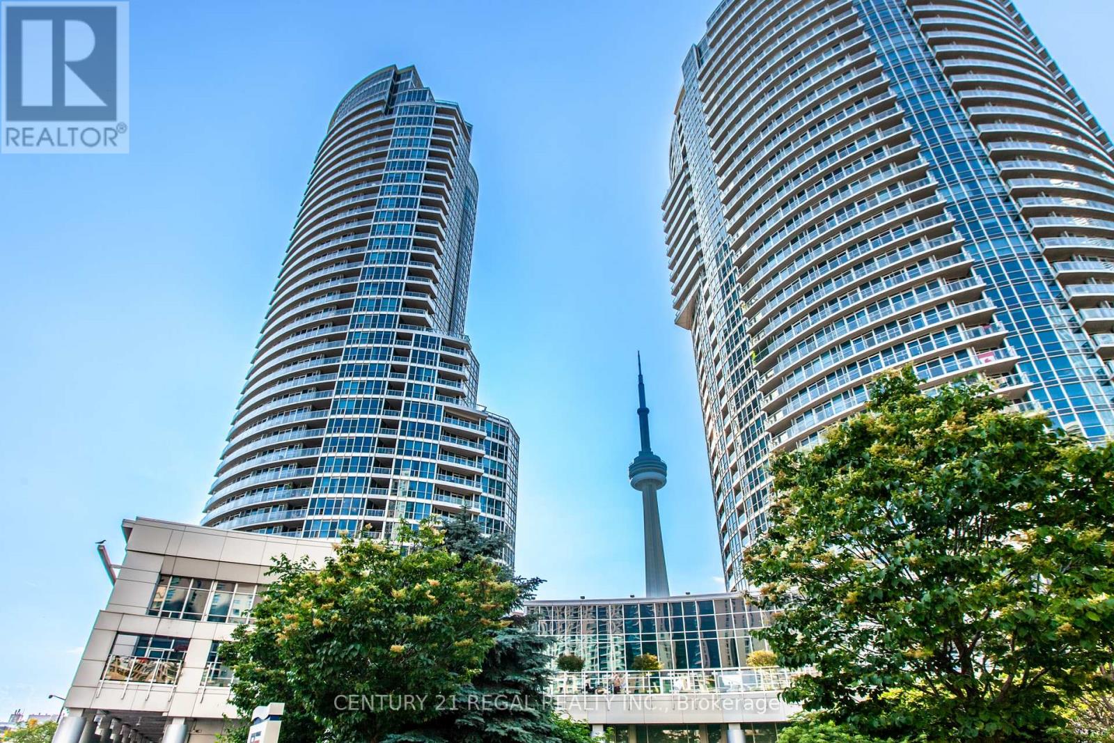 Photo of 208 Queens Quay