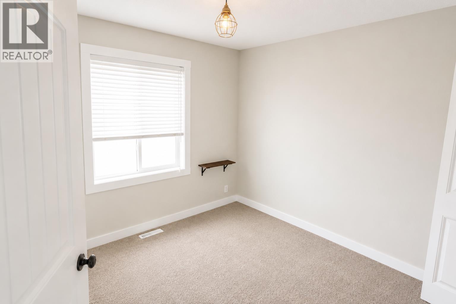 8506 85 STREET - 11