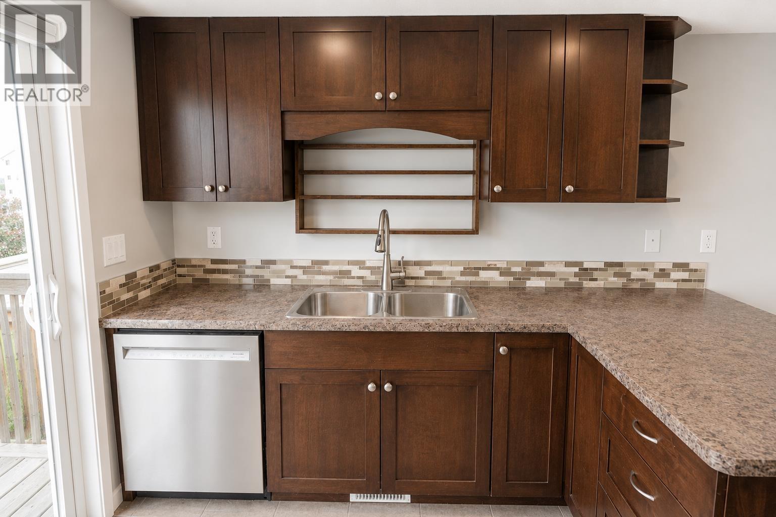 8506 85 STREET - 5