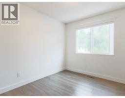 1890 Bow Drive, Coquitlam, BC V3E1P6 Photo 14