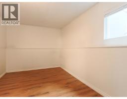 1890 Bow Drive, Coquitlam, BC V3E1P6 Photo 22