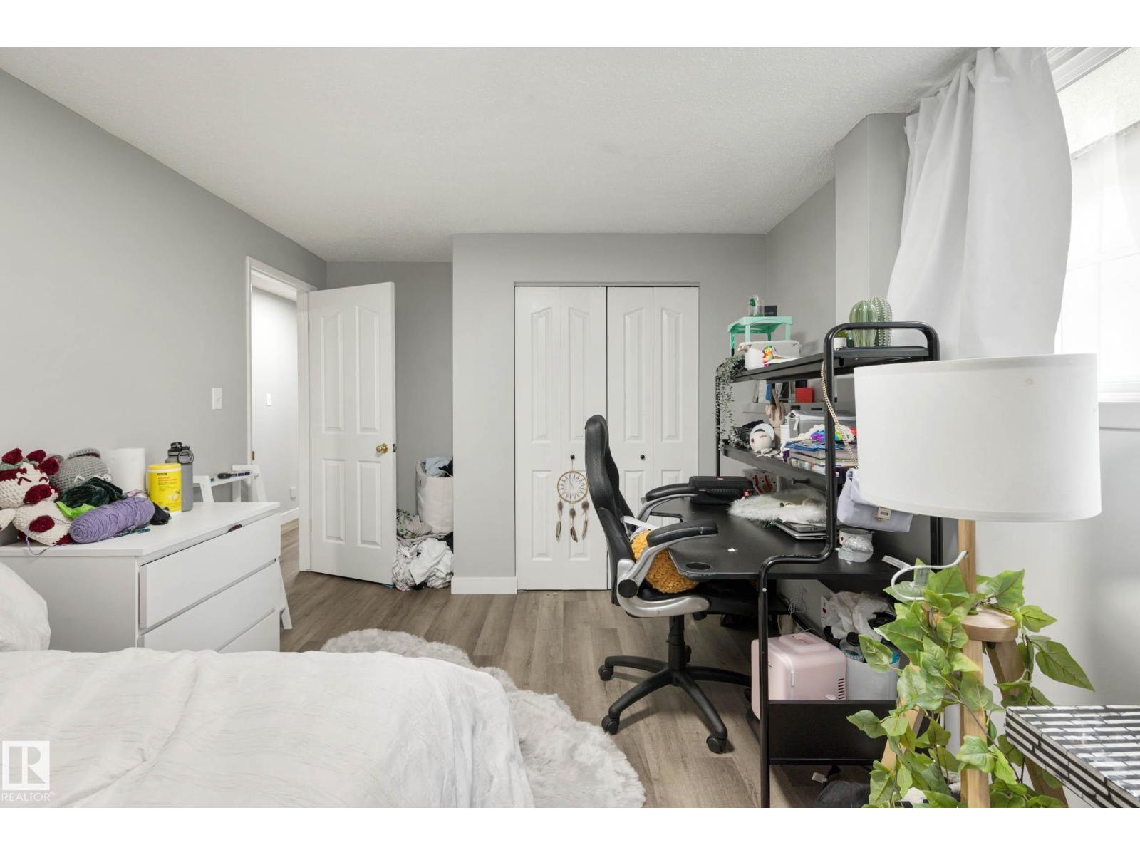 11828 & 11830 45 ST NW - 13