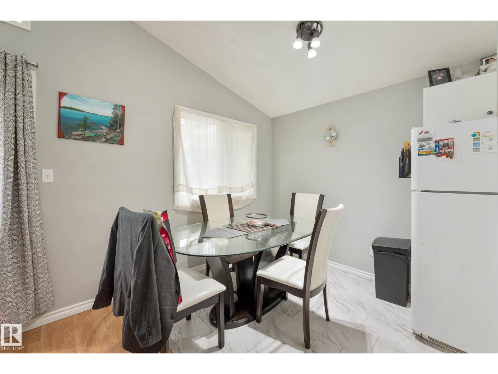 11828 & 11830 45 ST NW - 30
