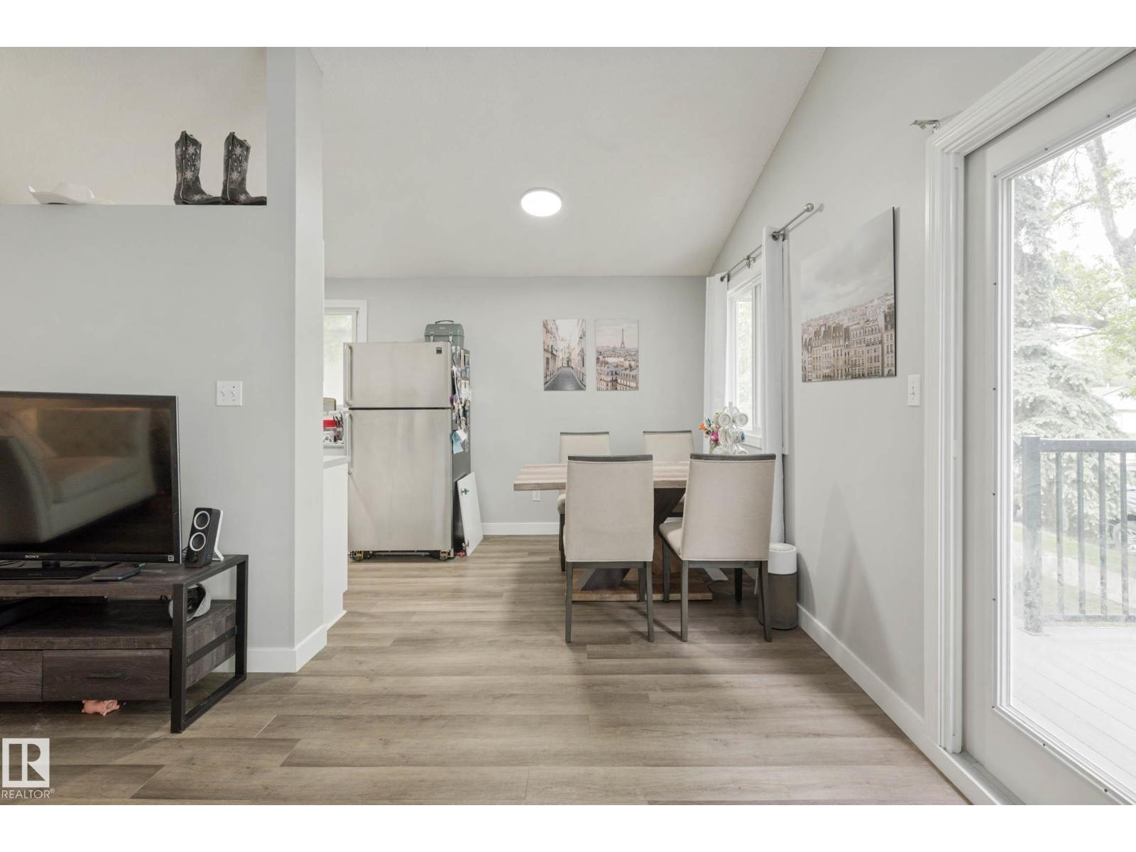 11828 & 11830 45 ST NW - 6
