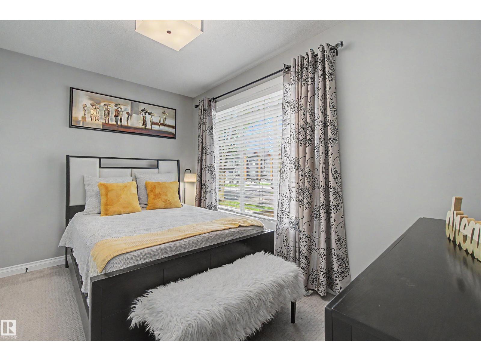 9746 153 ST NW - 35