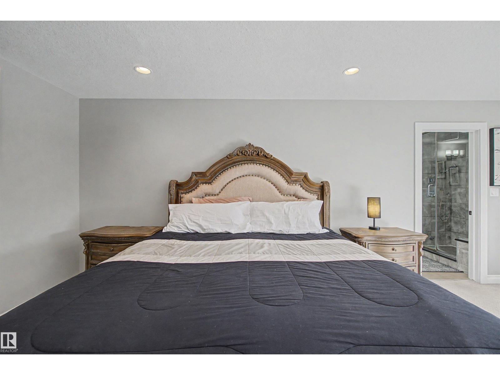 9746 153 ST NW - 51