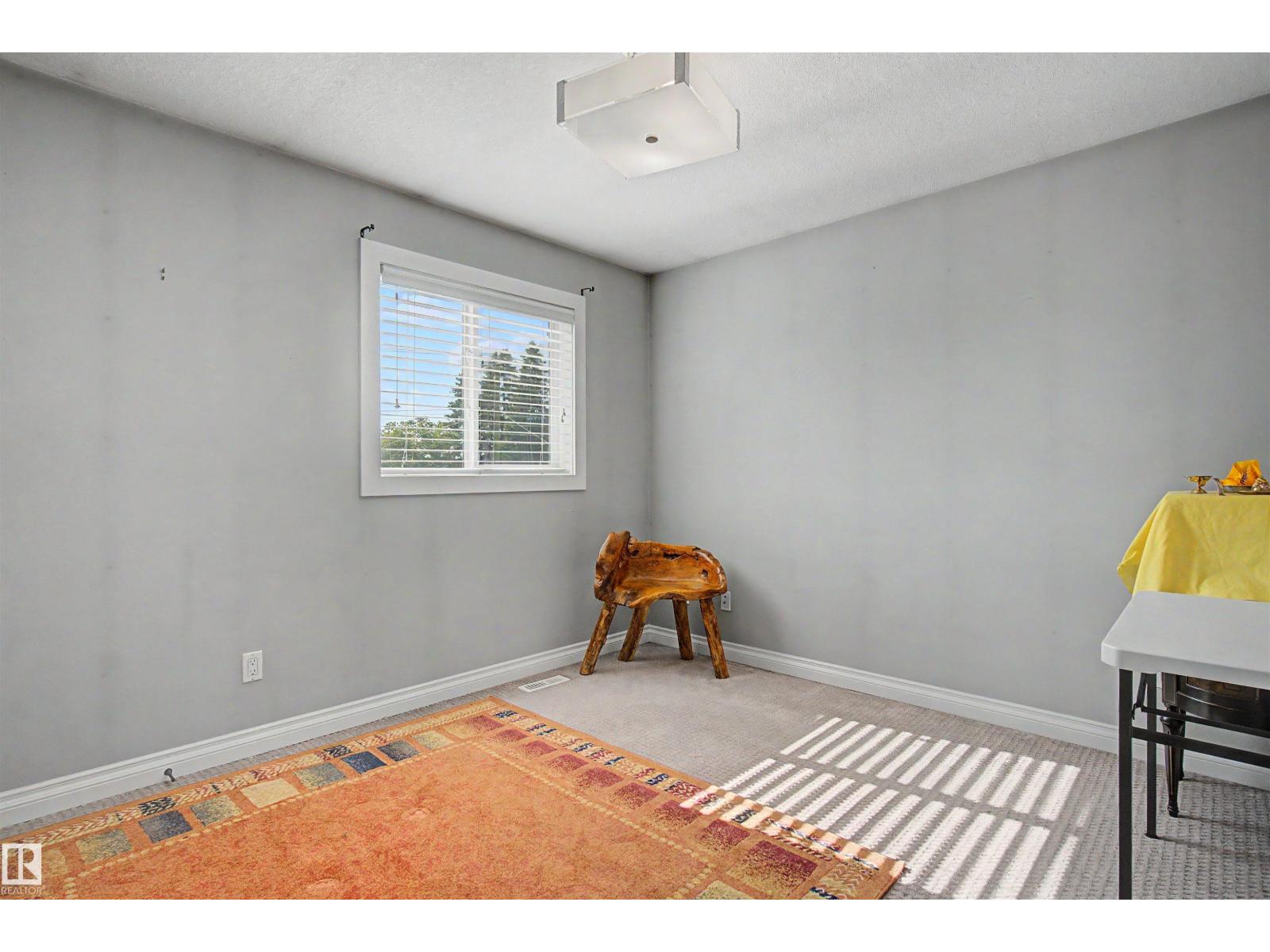 9746 153 ST NW - 43