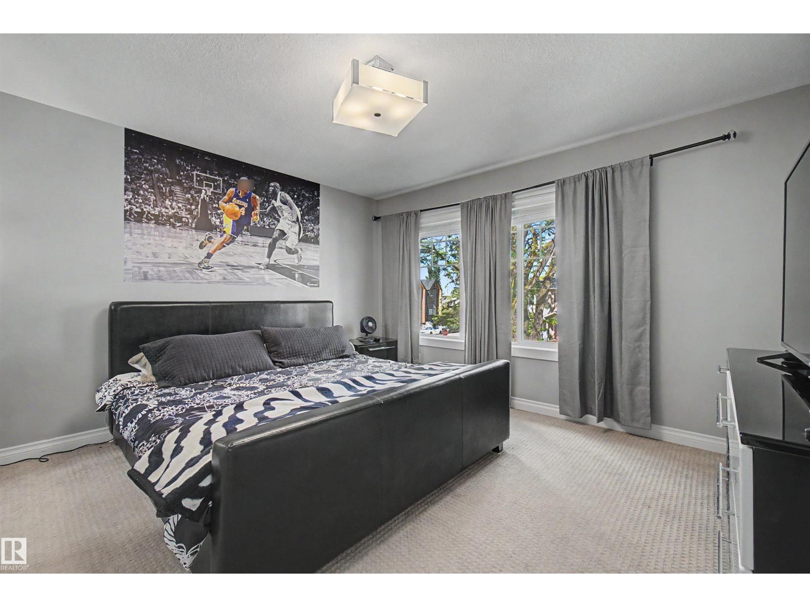 9746 153 ST NW - 45