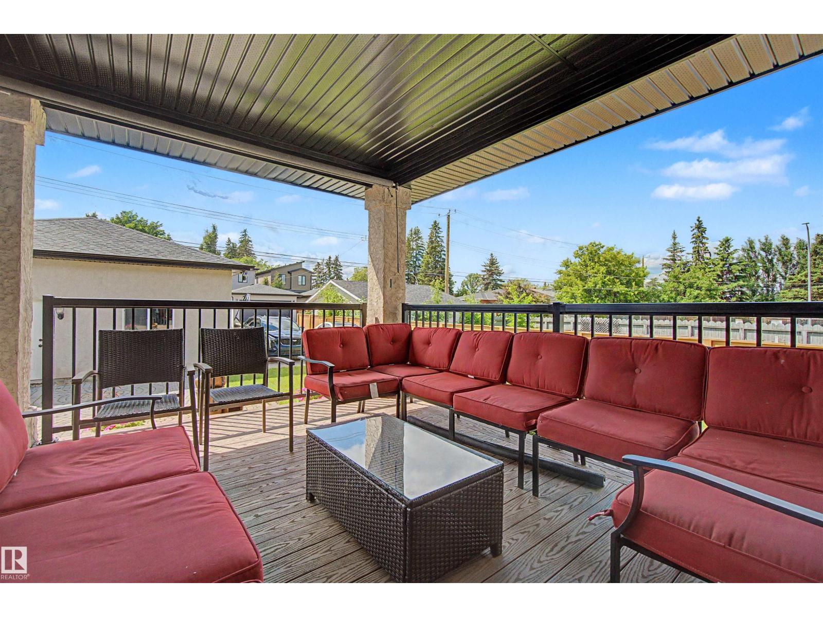 9746 153 ST NW - 57