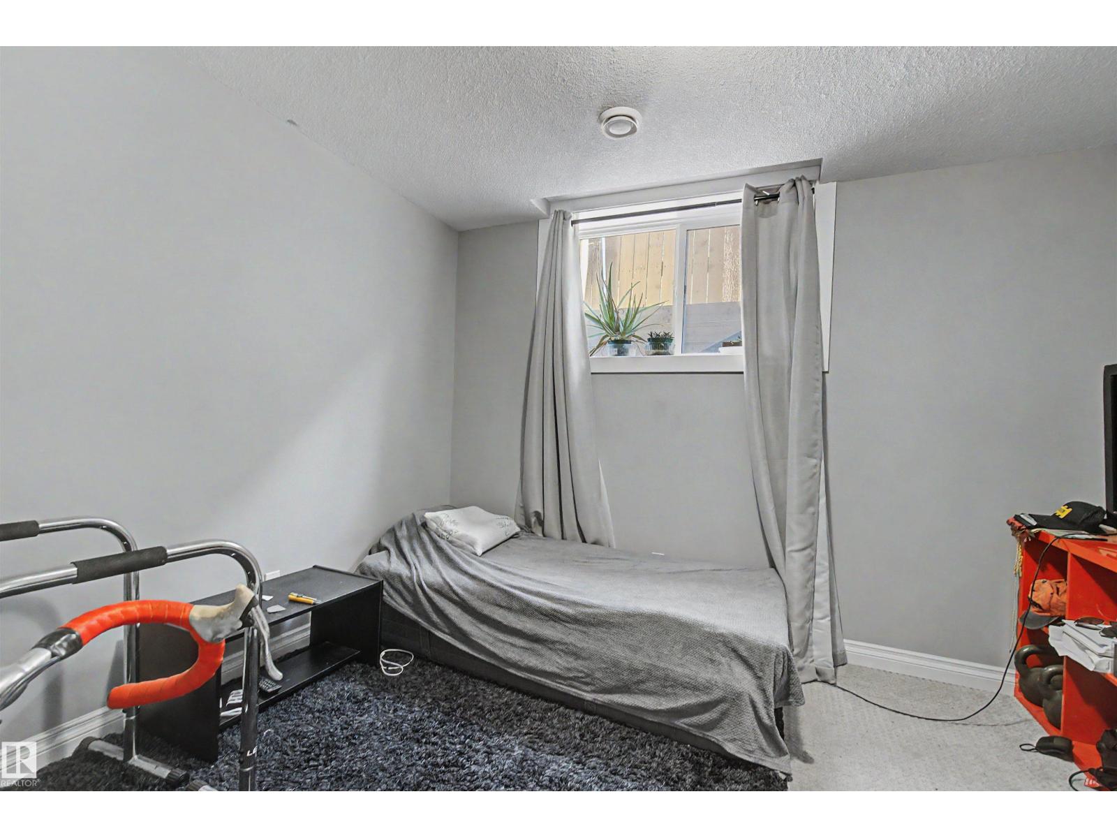 9746 153 ST NW - 68
