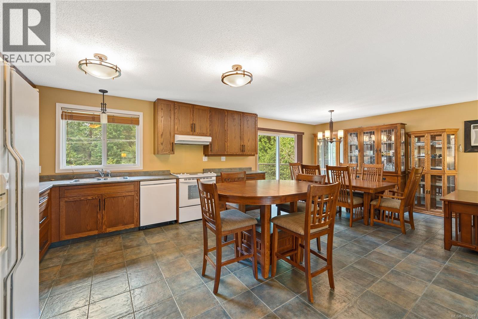 274 Emery Way - 31