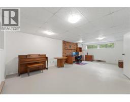 274 Emery Way, Nanaimo, BC V9R5Z8 Photo 44