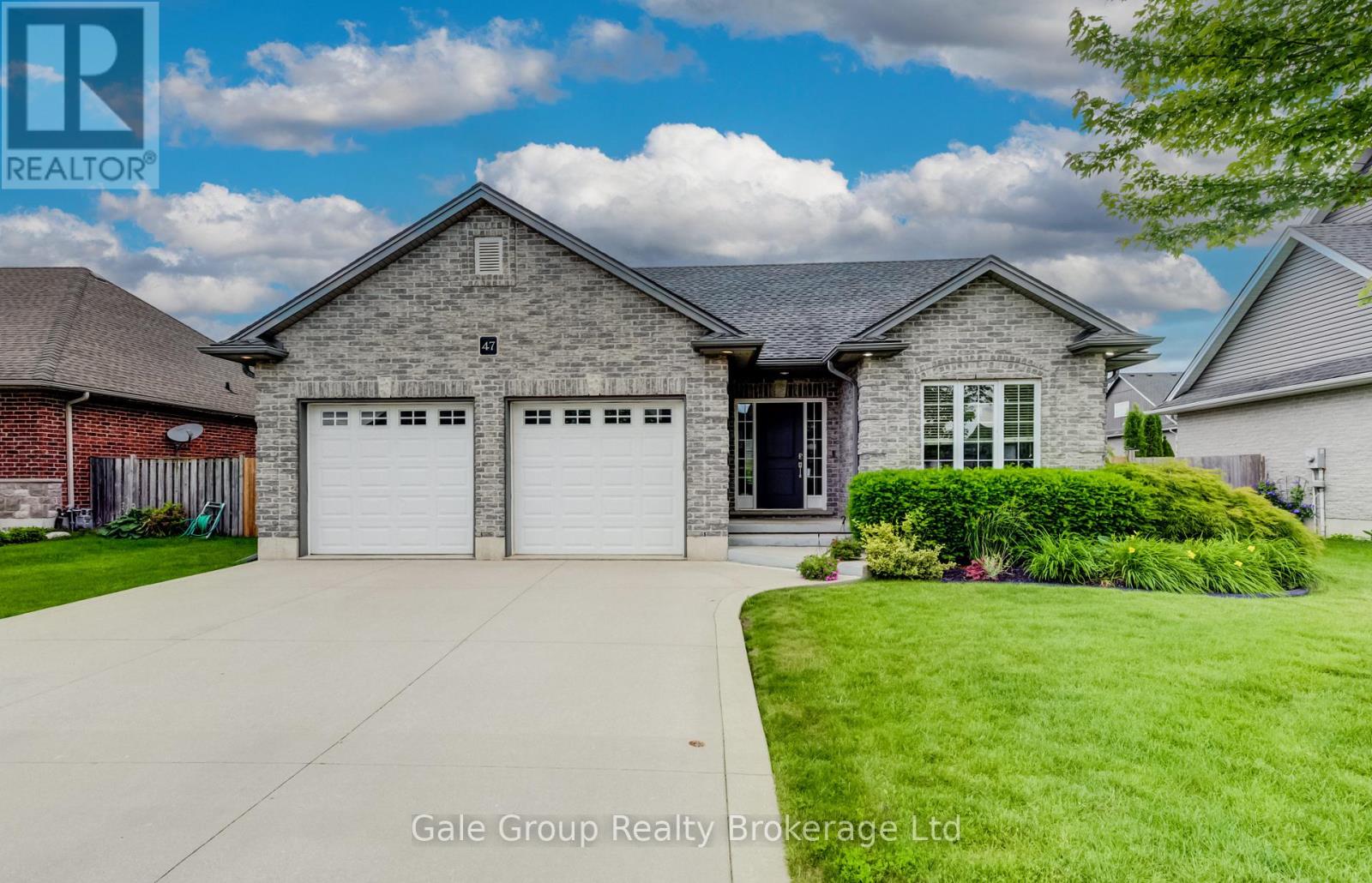 47 GRAYDON DRIVE - 2