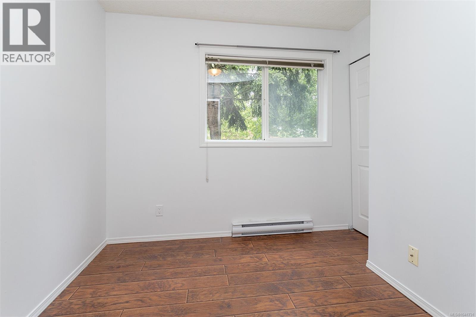 #108 898 Vernon Ave - 29