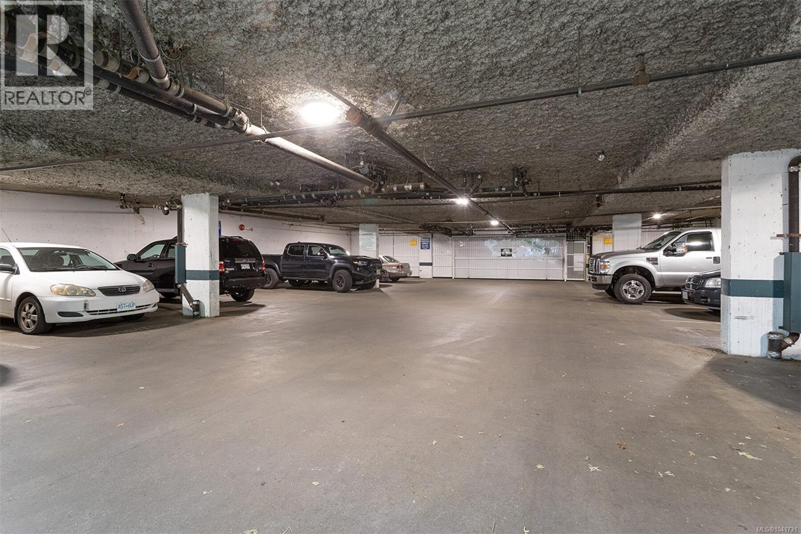 #108 898 Vernon Ave - 37