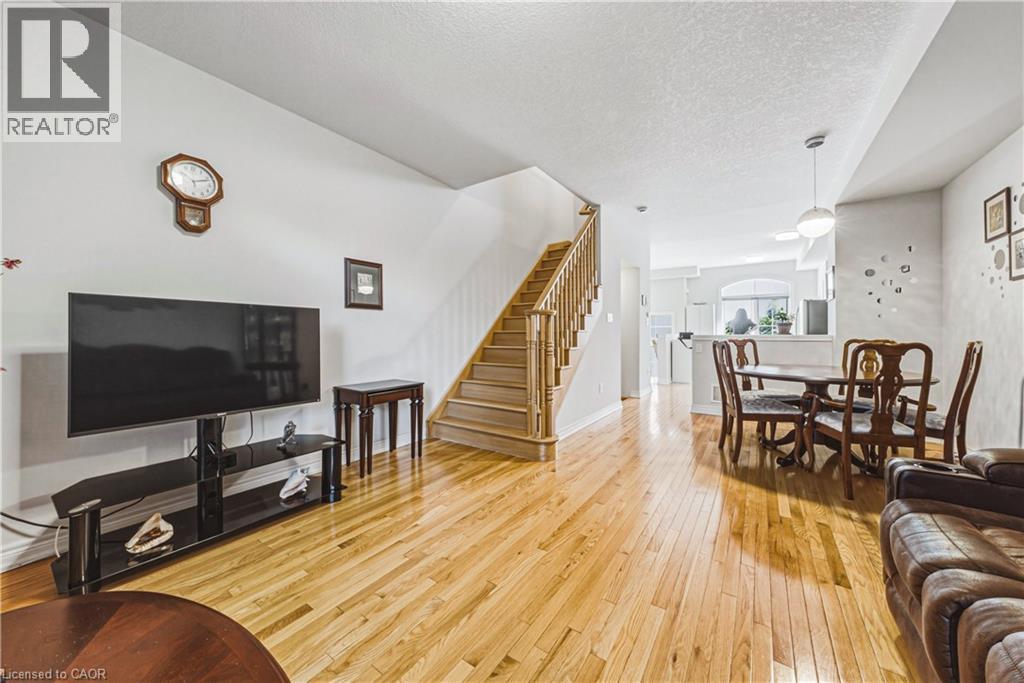 #14 181 PLAINS Road W - 10