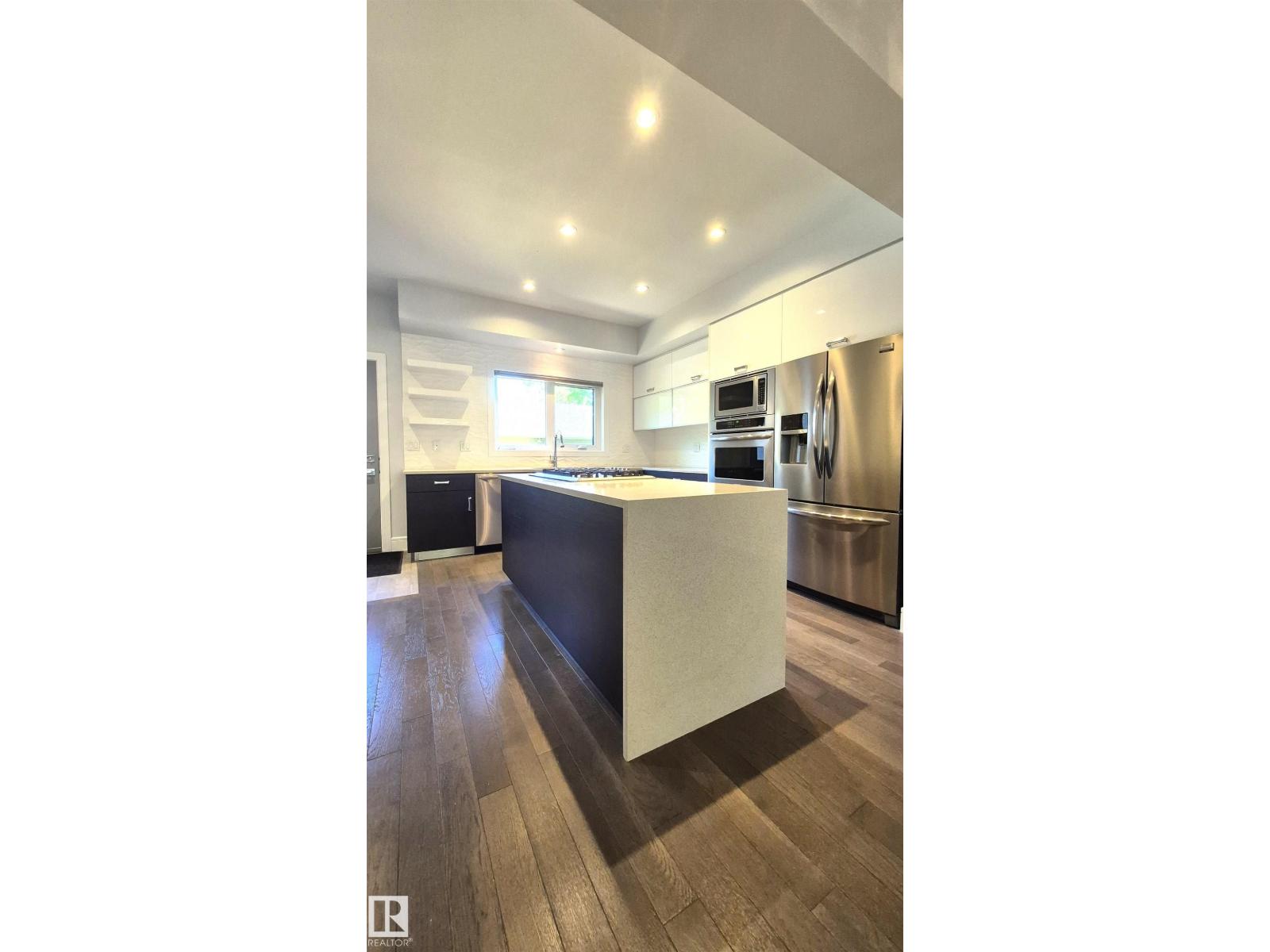 11246 78 AV NW - 19
