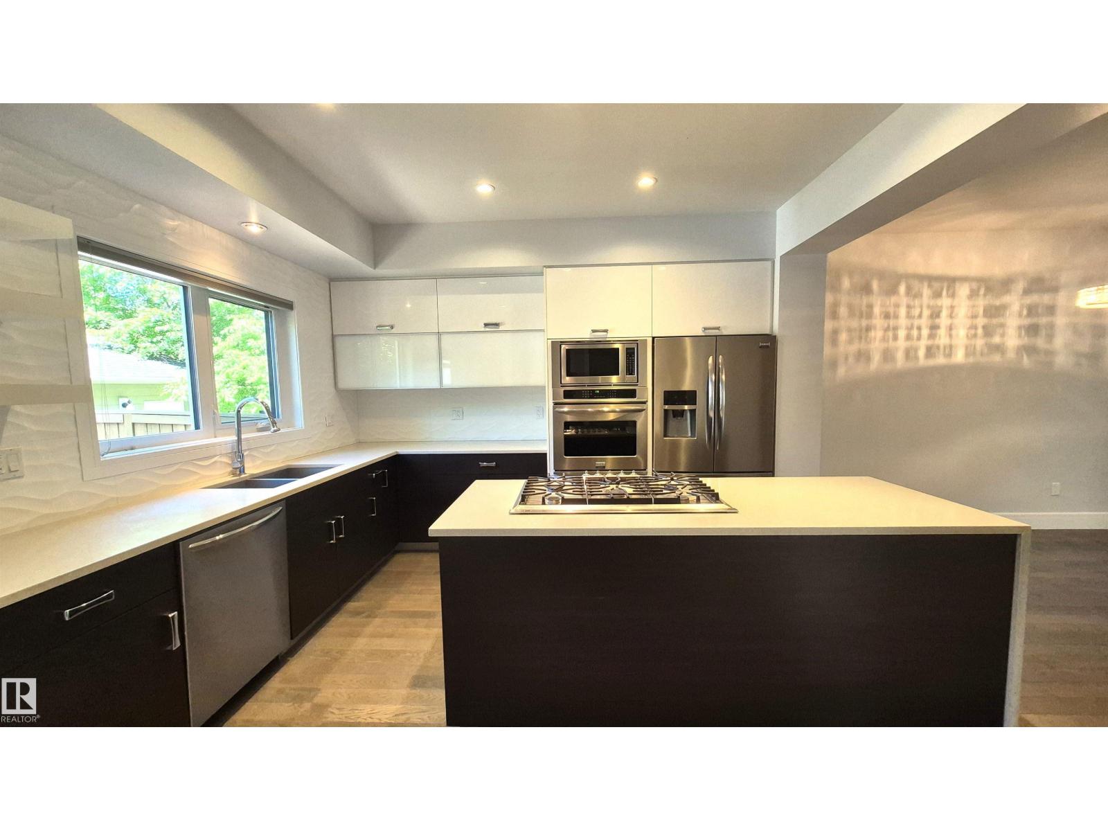 11246 78 AV NW - 22
