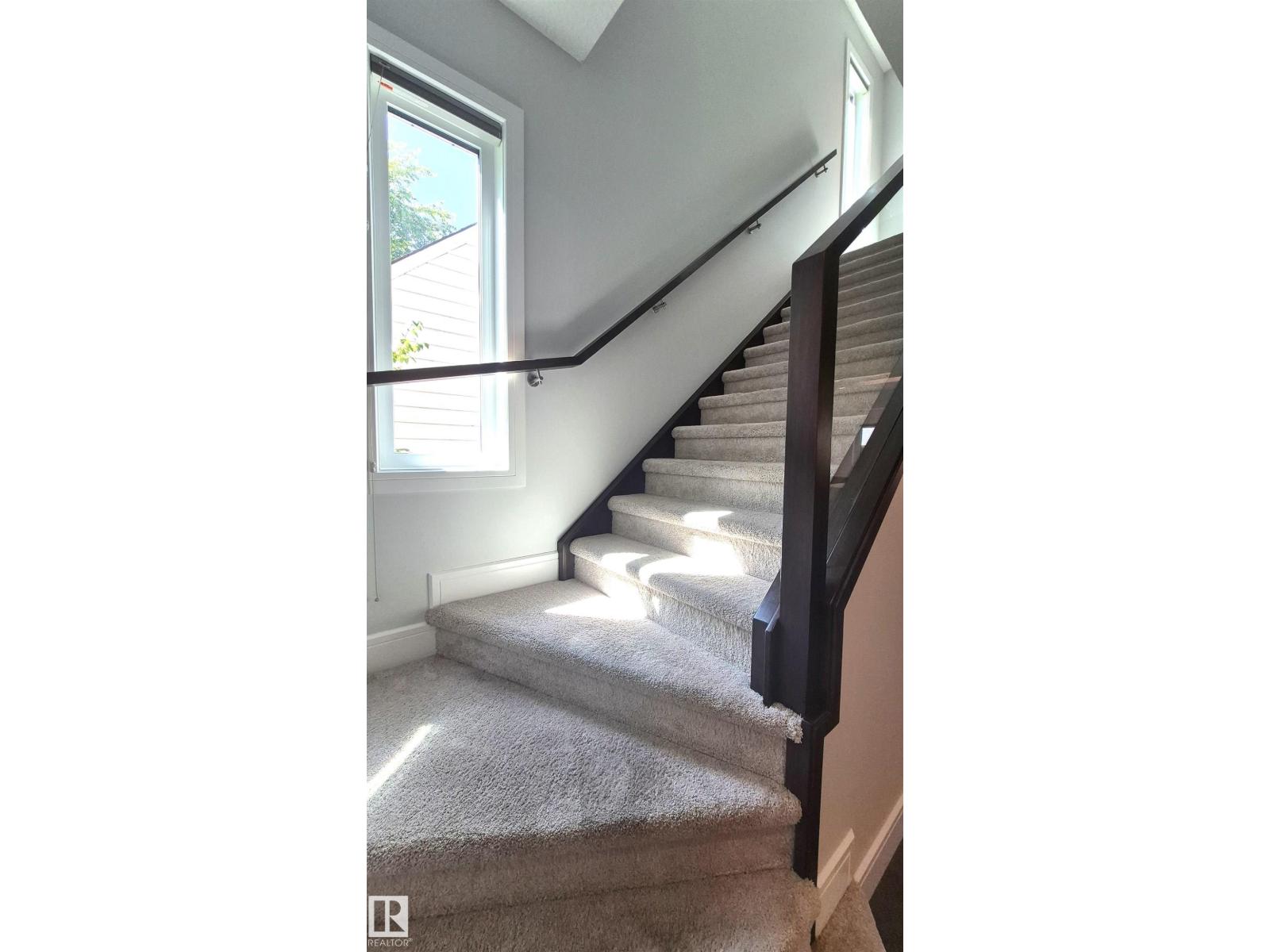 11246 78 AV NW - 27