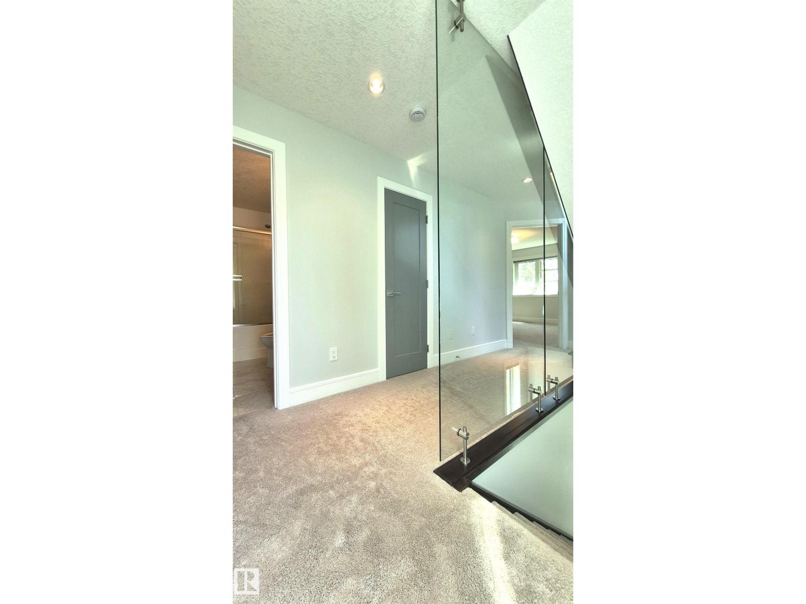 11246 78 AV NW - 28