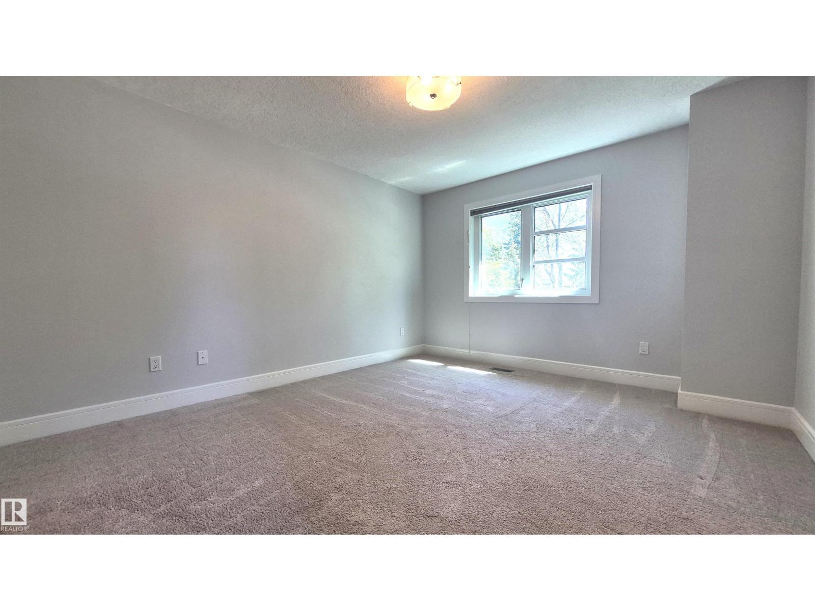 11246 78 AV NW - 29