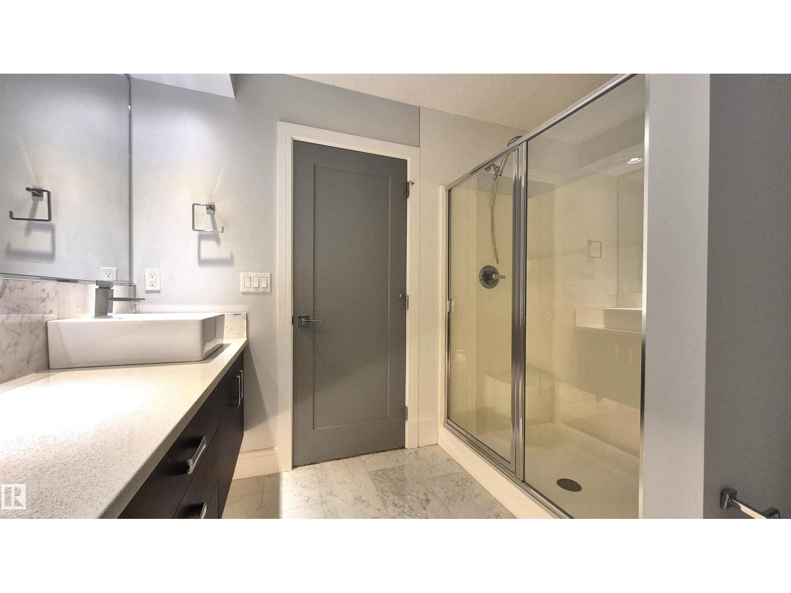 11246 78 AV NW - 33