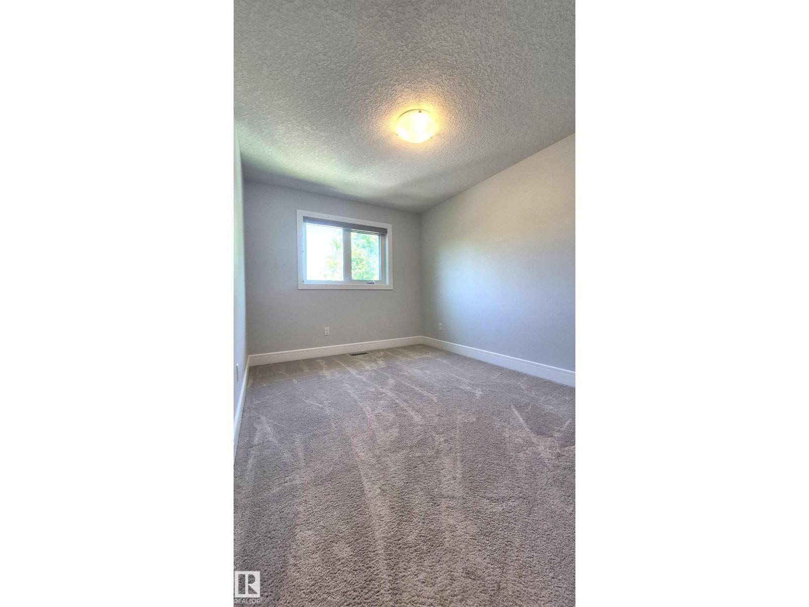 11246 78 AV NW - 39